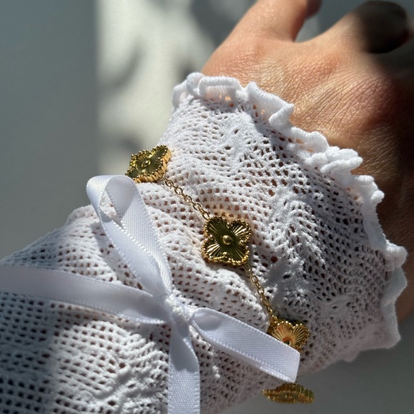 New Alhambra Gold Gold 18K plated Stainless Steel floral Bracelet Clover - Picture 6 of 14